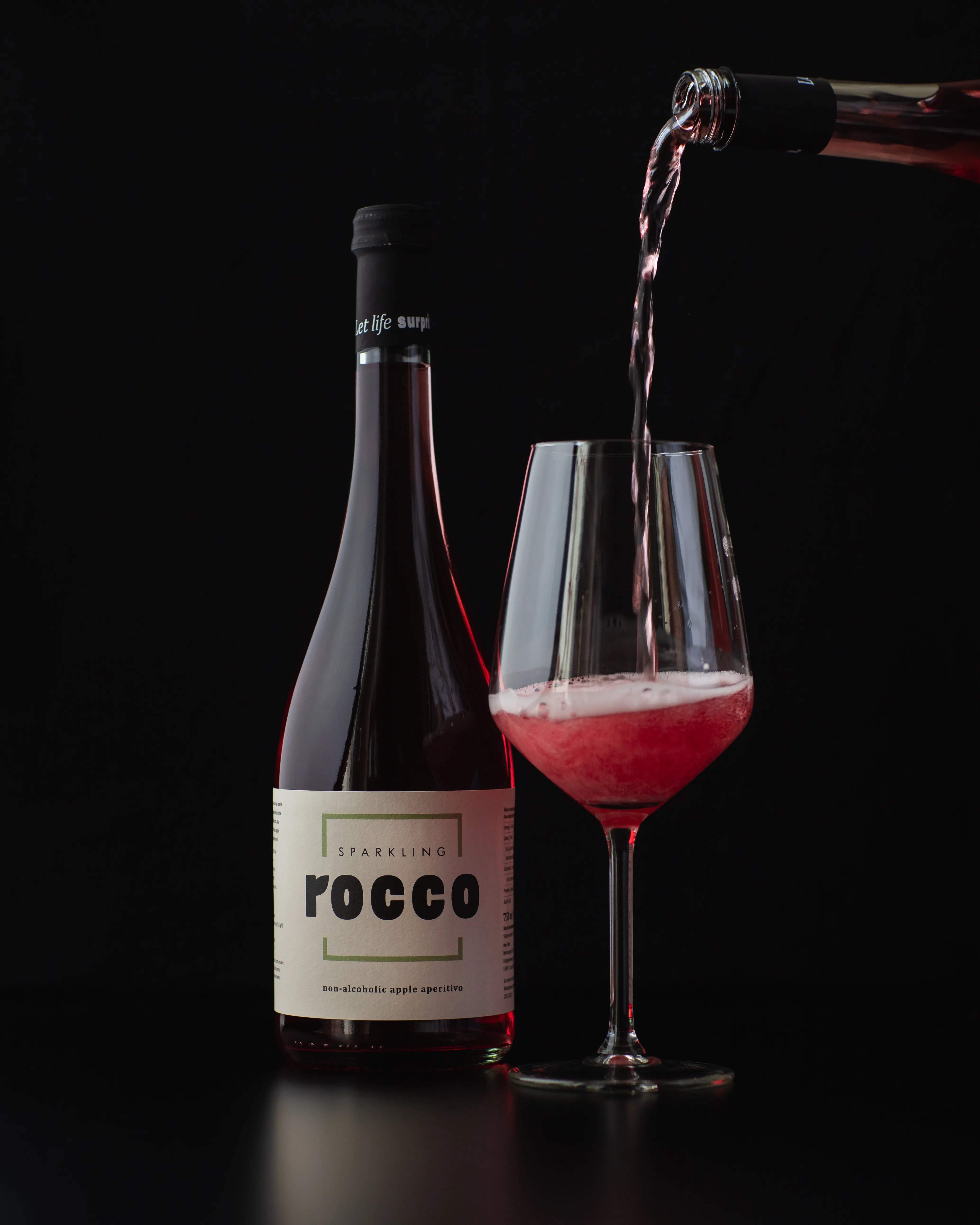 Aperitivo analcolico alle mele "Sparkling Rocco" 